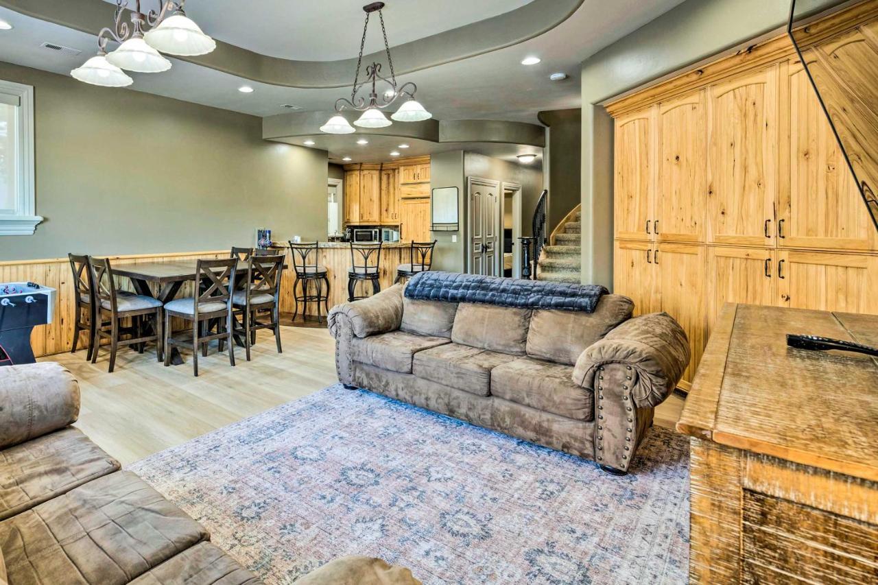 Family-Friendly Utah Vacation Rental Near Skiing! Sandy Exterior photo