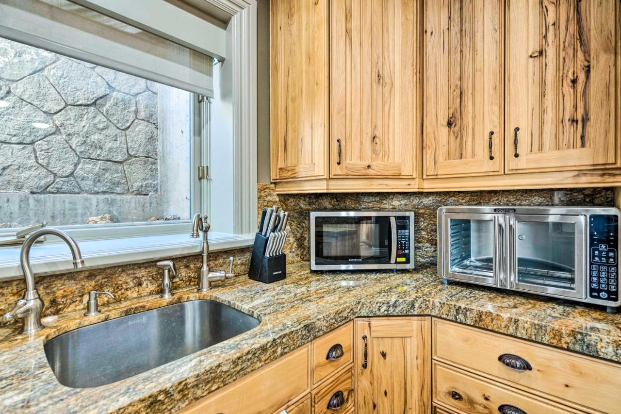 Family-Friendly Utah Vacation Rental Near Skiing! Sandy Exterior photo