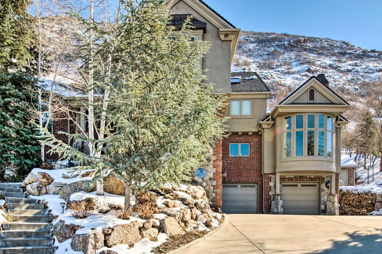 Family-Friendly Utah Vacation Rental Near Skiing! Sandy Exterior photo